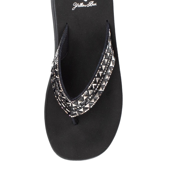 Yellow box Kaduna BLACK Flatform Sandal MEDIUM WIDTH - Picture 4 of 5